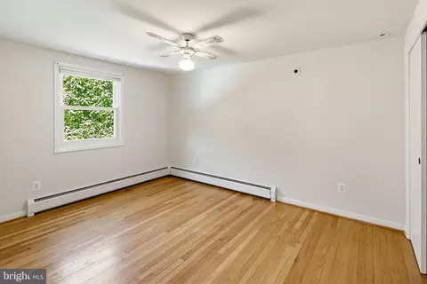 Bedroom - 17004 Woodale Dr, Ashton, MD 20861 photo 10 of 11