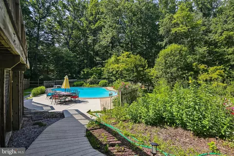 Exterior - 17004 Woodale Dr, Ashton, MD 20861 photo 12 of 22