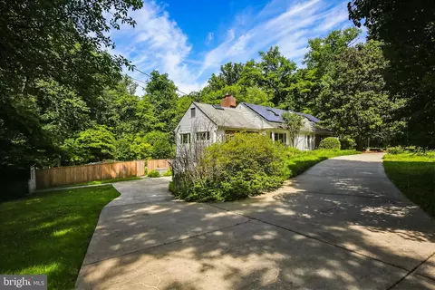 Exterior - 17004 Woodale Dr, Ashton, MD 20861 photo 15 of 22