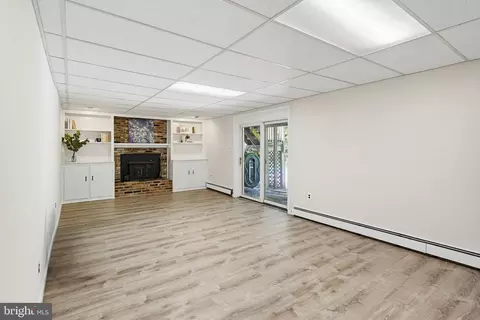 Living - 17004 Woodale Dr, Ashton, MD 20861 photo 8 of 8