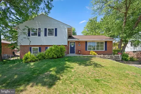 12316 Pretoria Dr, Silver Spring, MD 20904