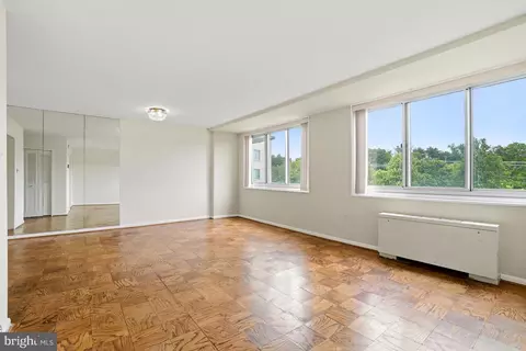 10500 Rockville Pike #605, Rockville, MD 20852