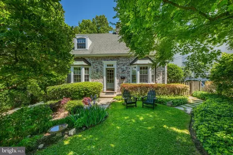 7409 Ridgewood Ave, Chevy Chase, MD 20815