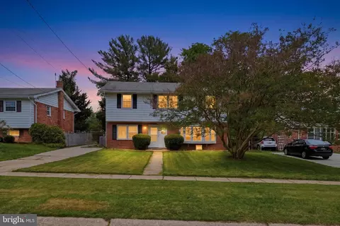 1105 Chiswell Ln, Silver Spring, MD 20901