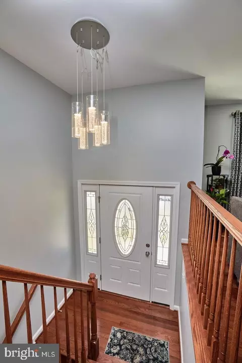 Entry Way - 1007 Venice Dr, Silver Spring, MD 20904 photo 2 of 2