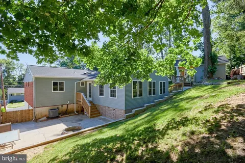 Exterior - 1007 Venice Dr, Silver Spring, MD 20904 photo 5 of 9