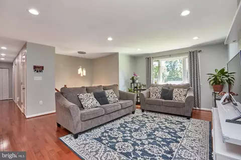 Other - 1007 Venice Dr, Silver Spring, MD 20904 photo 2 of 10