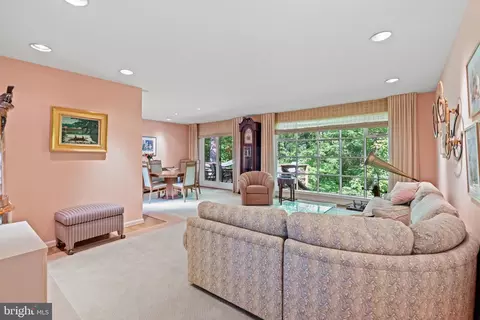 Living - 12520 Davan Dr, Silver Spring, MD 20904 photo 2 of 2