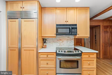 Kitchen - 12520 Davan Dr, Silver Spring, MD 20904 photo 4 of 5