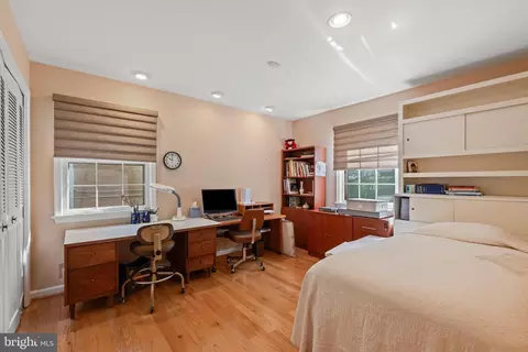 Bedroom - 12520 Davan Dr, Silver Spring, MD 20904 photo 2 of 7