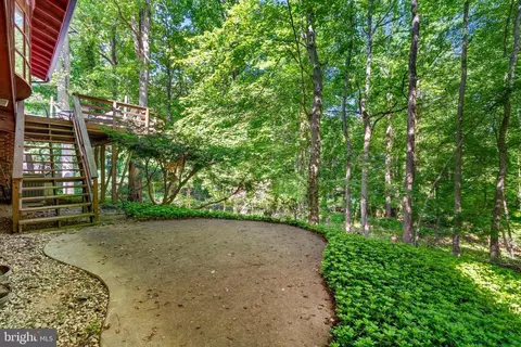 Exterior - 12520 Davan Dr, Silver Spring, MD 20904 photo 7 of 14