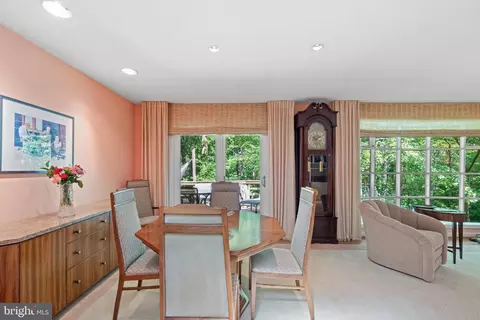 Dining - 12520 Davan Dr, Silver Spring, MD 20904 photo 2 of 6