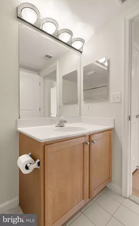 Bath - 7915 Eastern Ave #1014, Silver Spring, MD 20910 photo 4 of 5