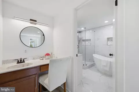 Bath - 19213 Wootton Ave, Poolesville, MD 20837 photo 1 of 7