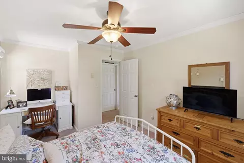 Bedroom - 19608 Gott St, Poolesville, MD 20837 photo 5 of 9