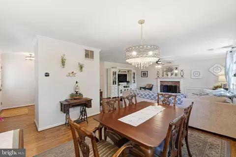 Dining - 19608 Gott St, Poolesville, MD 20837 photo 1 of 3
