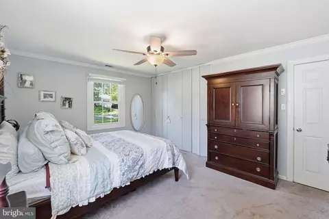 Bedroom - 19608 Gott St, Poolesville, MD 20837 photo 3 of 9