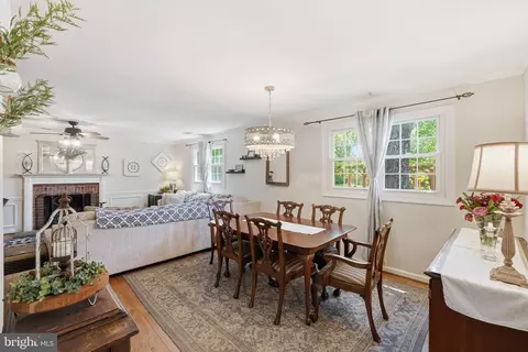 Dining - 19608 Gott St, Poolesville, MD 20837 photo 2 of 3