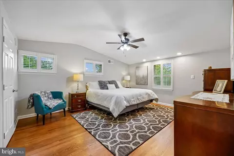Bedroom - 11518 Charlton Dr, Silver Spring, MD 20902 photo 1 of 7