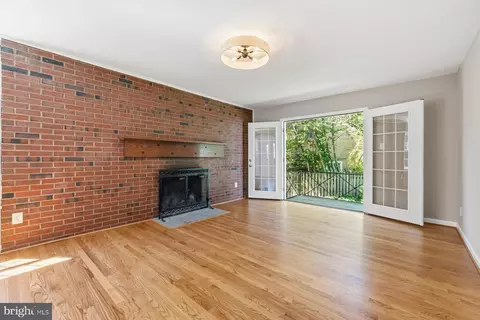 Living - 1108 Tiffany Rd, Silver Spring, MD 20904 photo 4 of 8