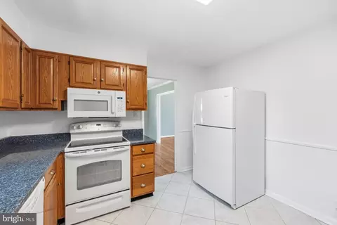 Kitchen - 1108 Tiffany Rd, Silver Spring, MD 20904 photo 3 of 3