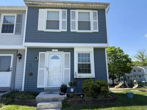 1 Farmcrest Ct, Silver Spring, MD 20905