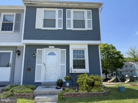 1 Farmcrest Ct, Silver Spring, MD 20905