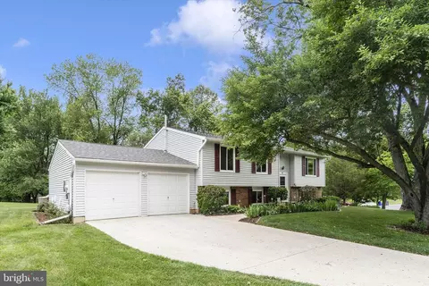20 Framingham Ct, Gaithersburg, MD 20879