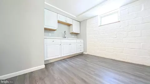Entry Way - 11706 Hatcher Pl, Silver Spring, MD 20902 photo 5 of 5