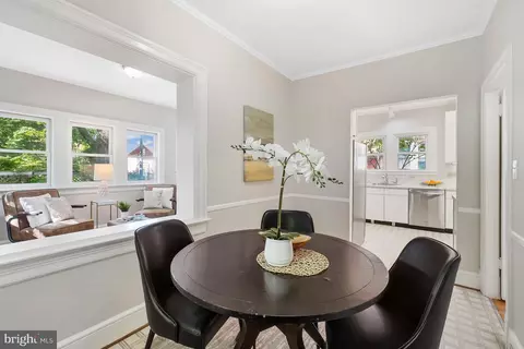Dining - 816 Gist Ave, Silver Spring, MD 20910 photo 4 of 4