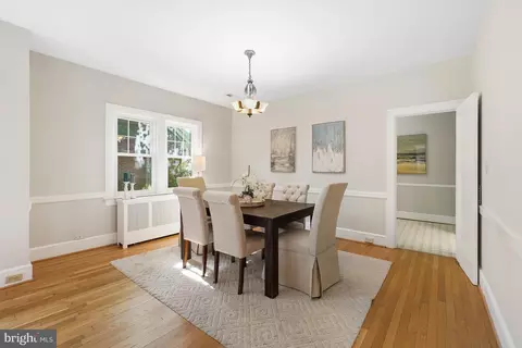 Dining - 816 Gist Ave, Silver Spring, MD 20910 photo 1 of 4