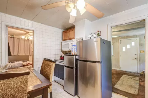 Other - 8906 Pennsylvania Ave, Silver Spring, MD 20910 photo 3 of 8