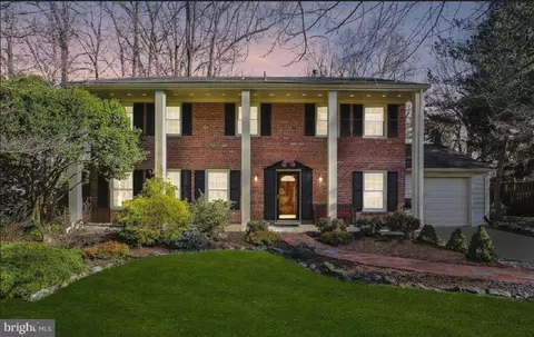 12628 Saint James Rd, Rockville, MD 20850