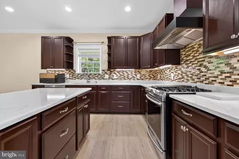 15108 Winesap Dr, North Potomac, MD 20878