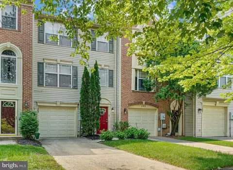 125 Emory Woods Ct, Gaithersburg, MD 20877