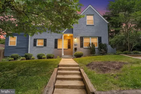 8407 Hartford Ave, Silver Spring, MD 20910