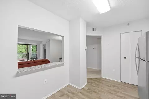 Entry Way - 15101 Interlachen Dr #1-224, Silver Spring, MD 20906 photo 3 of 3