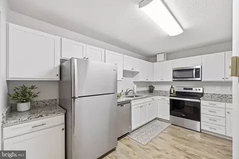 Kitchen - 15101 Interlachen Dr #1-224, Silver Spring, MD 20906 photo 2 of 2