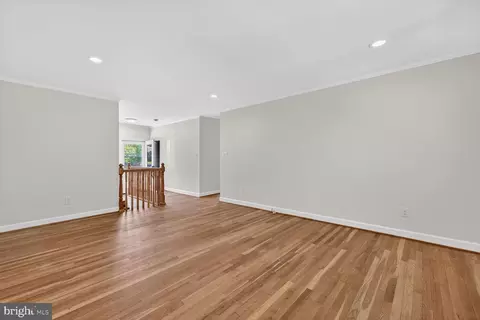 Living - 13105 Jingle Ln, Silver Spring, MD 20906 photo 1 of 9