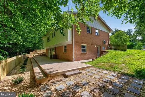 Exterior - 13105 Jingle Ln, Silver Spring, MD 20906 photo 4 of 4