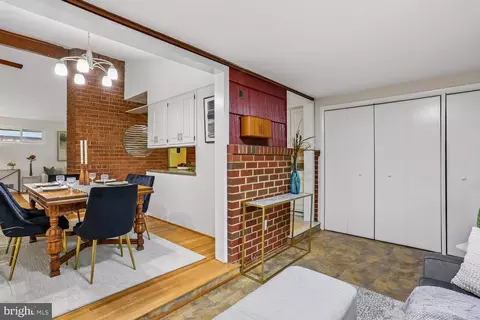 Dining - 907 Hoyt St, Silver Spring, MD 20902 photo 6 of 6