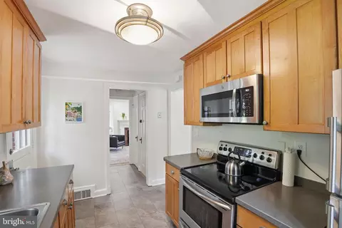 Kitchen - 9601 Bruce Dr, Silver Spring, MD 20901 photo 2 of 3