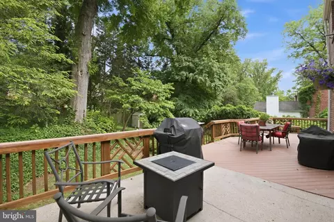 Exterior - 9601 Bruce Dr, Silver Spring, MD 20901 photo 2 of 5