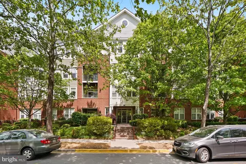 501 King Farm Blvd #207, Rockville, MD 20850