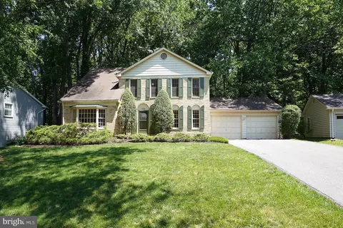 7705 Ivymount Ter, Potomac, MD 20854