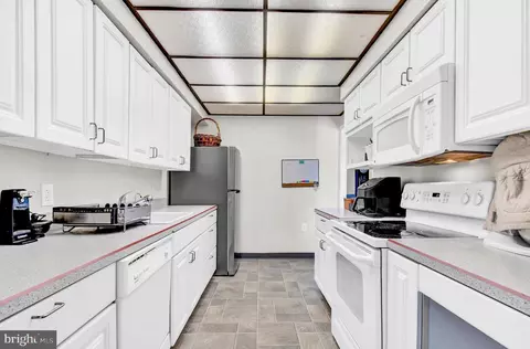 Kitchen - 15200 Hyde Park Dr #36-A, Silver Spring, MD 20906 photo 1 of 2