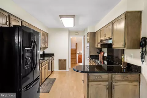 Kitchen - 13925 Shannon Dr, Silver Spring, MD 20904 photo 3 of 5