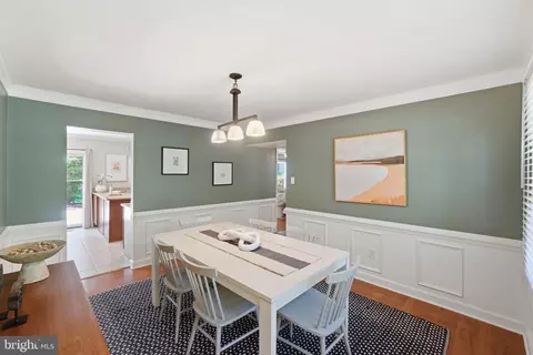 Dining - 14005 Bethpage Ln, Silver Spring, MD 20906 photo 2 of 2