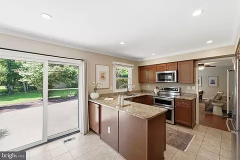 Kitchen - 14005 Bethpage Ln, Silver Spring, MD 20906 photo 1 of 2