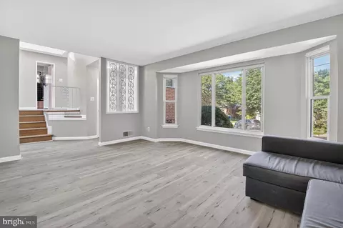 Living - 2016 Cascade Rd, Silver Spring, MD 20902 photo 2 of 2